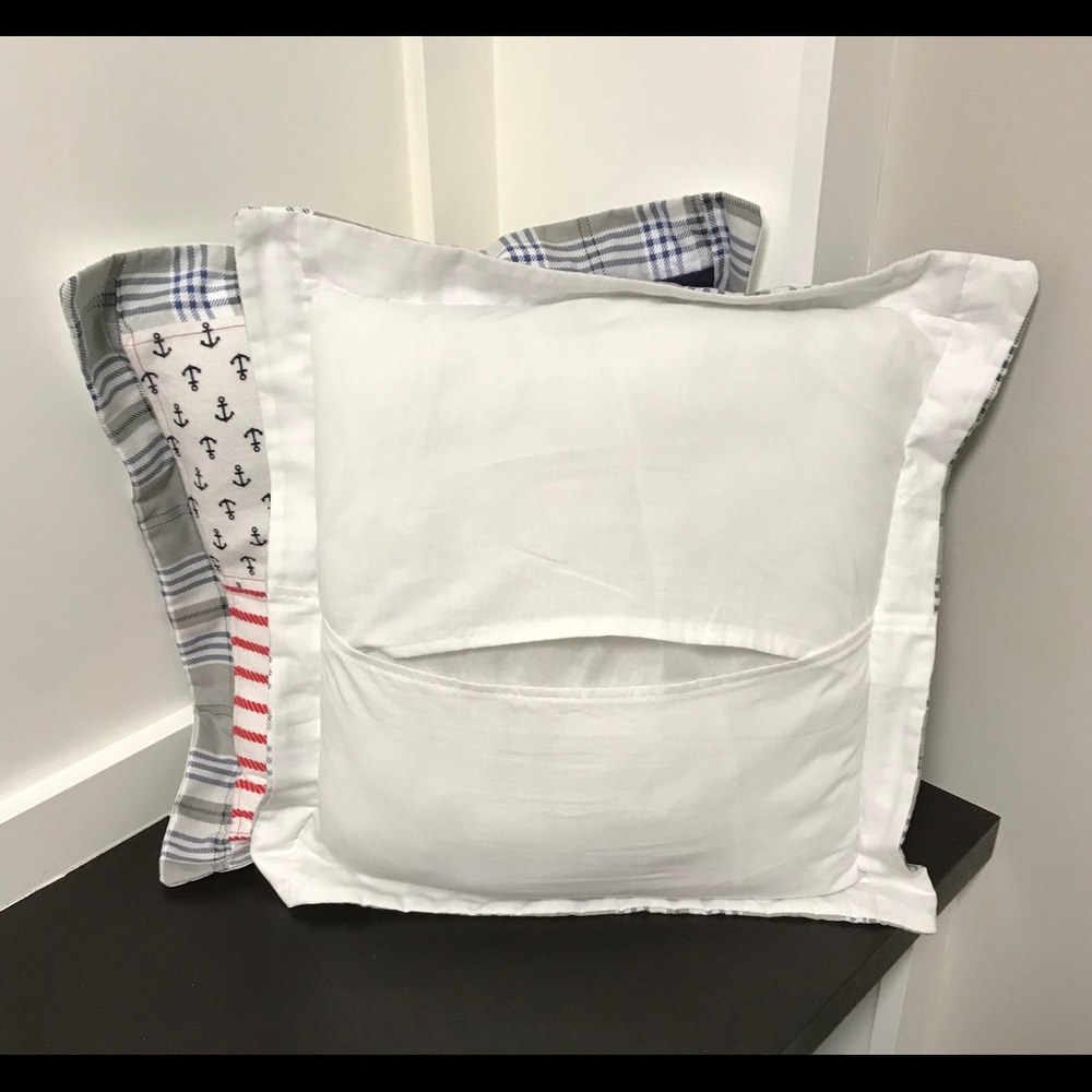 Handmade rag quilt, matching throw pillow shams - Picture 6 of 8